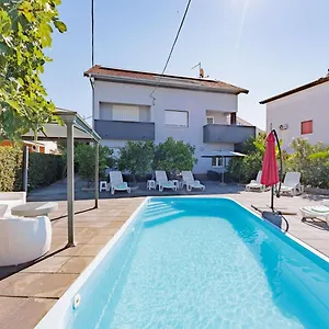 katarina-apartments-zadar.hotelinzadar.com/
