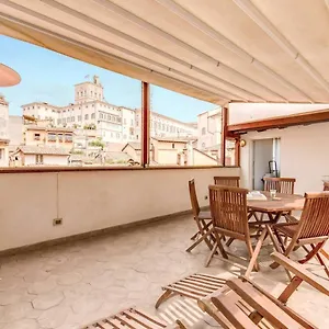  Apartment Attic With Terrace By Trevi Fountain Italy